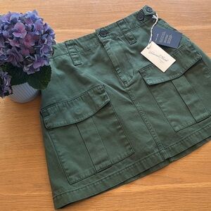 Universal Thread Green Mini Skirt sz 2